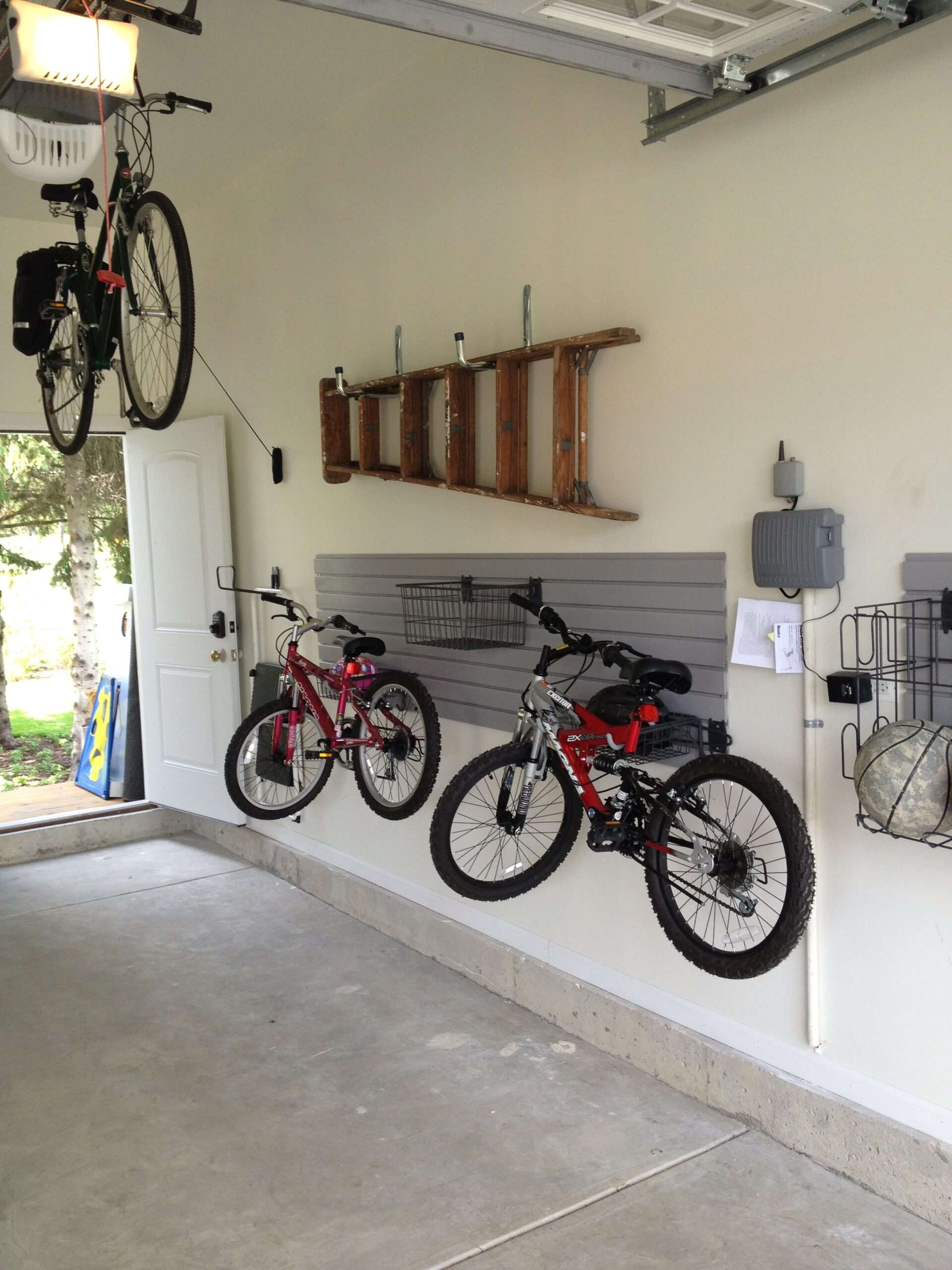 Avoid Excess Clutter with Effective Garage Storage Solutions ...