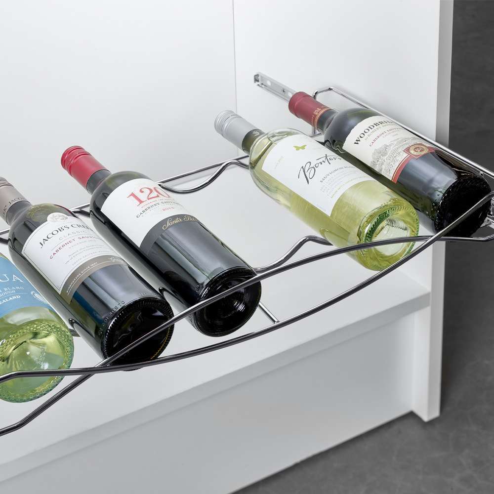 Pull out wine rack