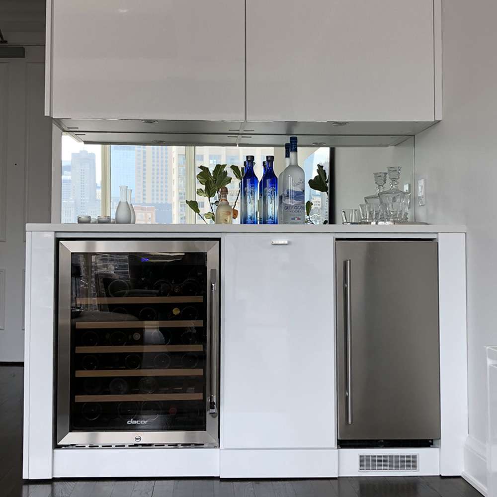 White high gloss melamine bar area with push-to-open doors