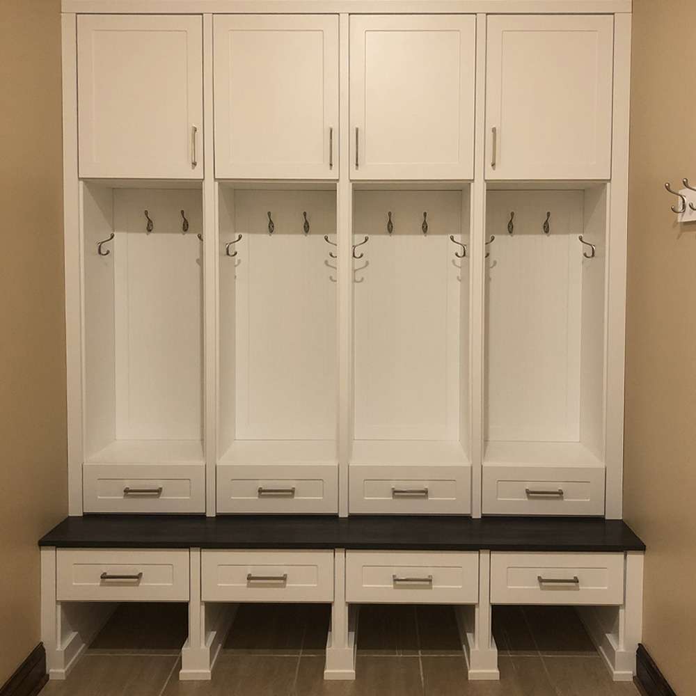 Ivory melamine mudroom with Shaker fronts